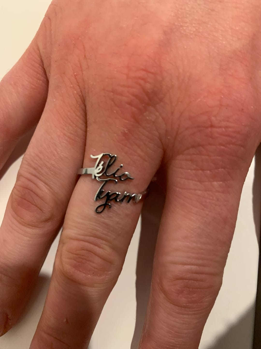 Customer photo review of Bague Deux Prénoms Personnalisée