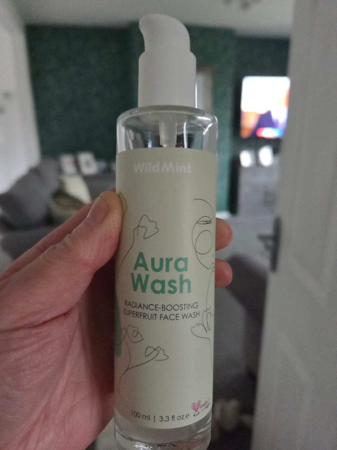 Customer photo review of Aura Wash