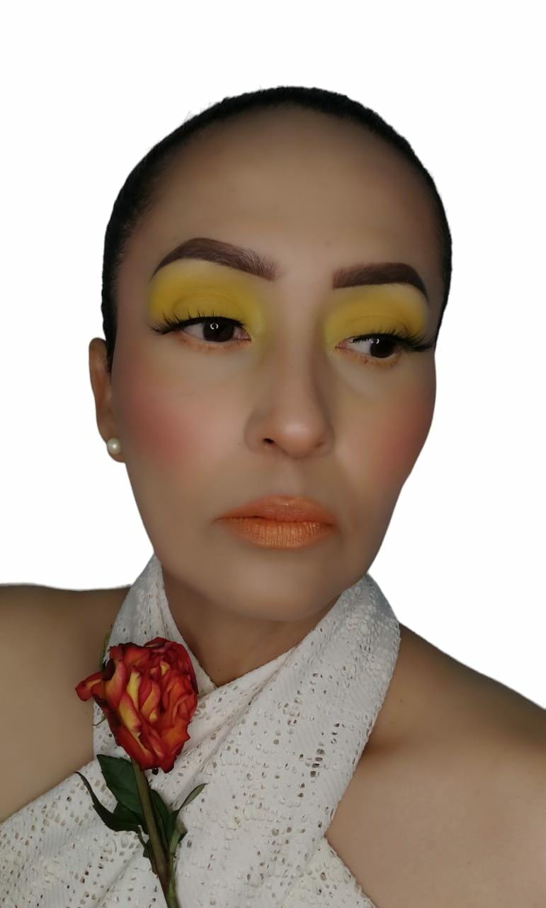 Customer photo review of PALETA DE SOMBRAS HAWAII | MAKEUP EXPERT
