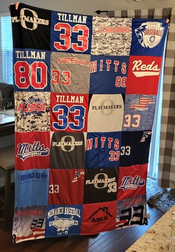 Customer photo review of Premium T Shirt Quilt