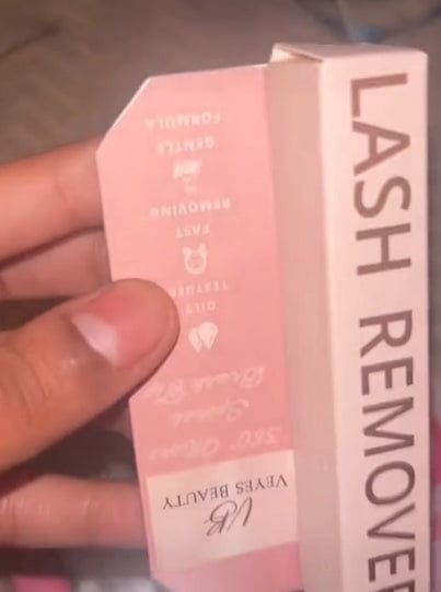 Customer photo review of Lash Remover