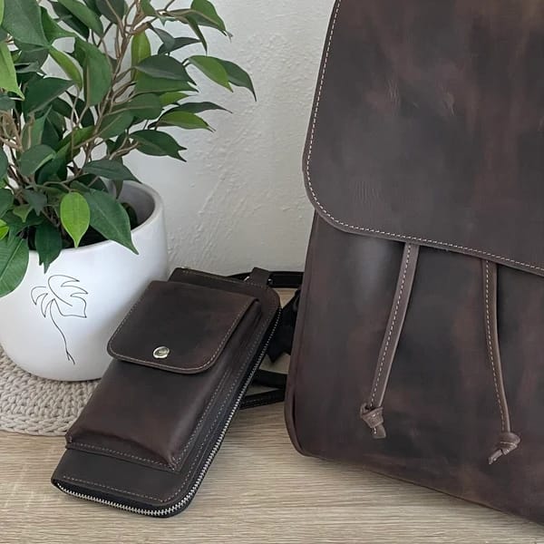 Customer photo review of Crossbody Phone Wallet