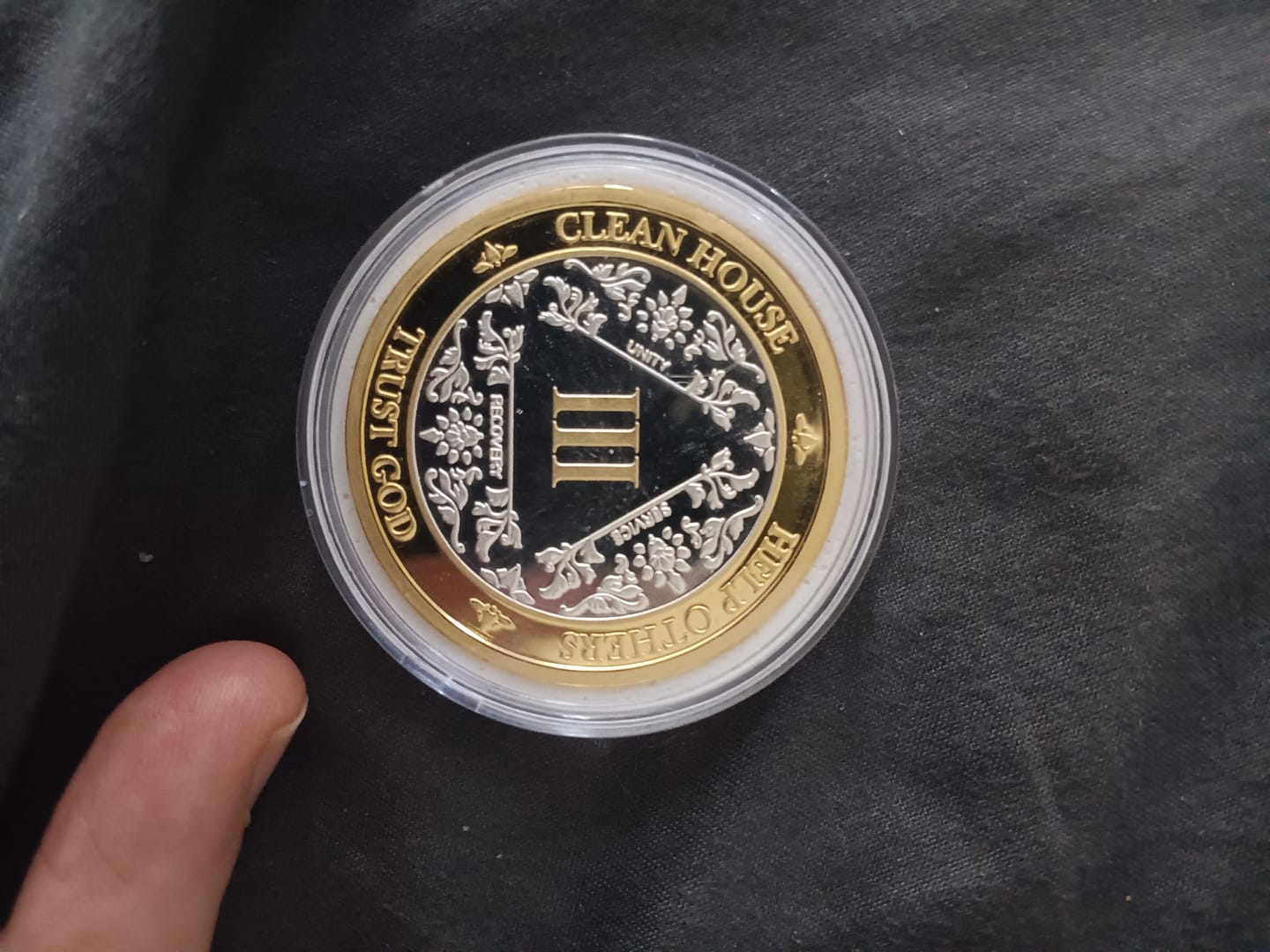 Customer photo review of 3 Year 40mm Gold & Silver AA Medallion - Bi-Plate Fancy Three Year Chip/Coin