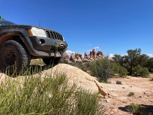 undefined review of WK/XK "StreetSweeper" - Stubby Hidden Winch Bumper w/ Radiator Skid image 1 out of 1