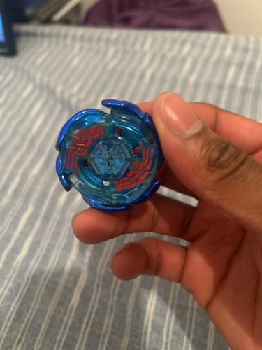Customer photo review of Takara Tomy Galaxy Pegasus Beyblade BB-70 W105R2F - With Launcher