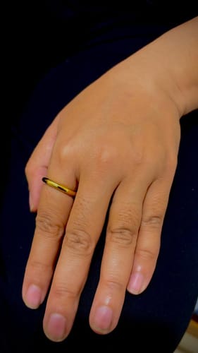 Customer photo review of PLAIN SOLID RING - 18K GOLD PLATED