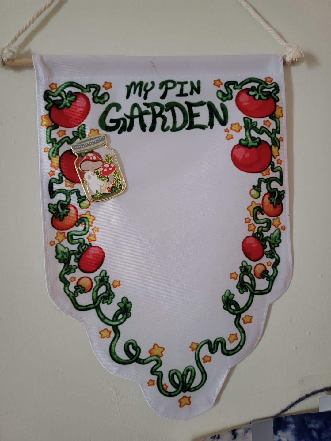 Customer photo review of Milky's Creative Pin Club