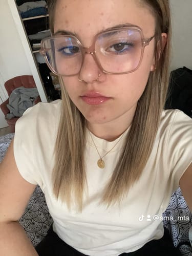 Customer photo review of Louise - petite pierre