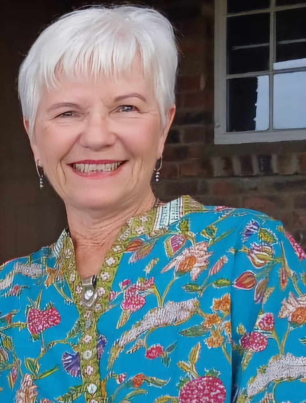 Customer photo review of The Everyday Blouse - Turquoise