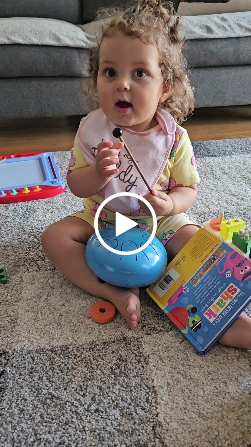 Customer video review of Hluru Steel Tongue Drum Mini 6" 8-Note C Major