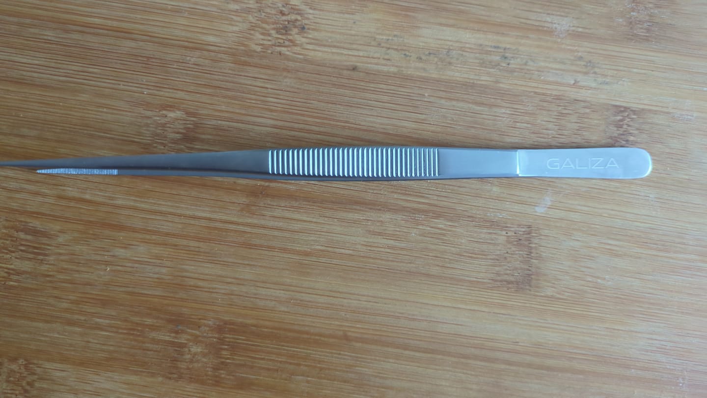 Customer photo review of Medium Straight SuperFine Tweezers