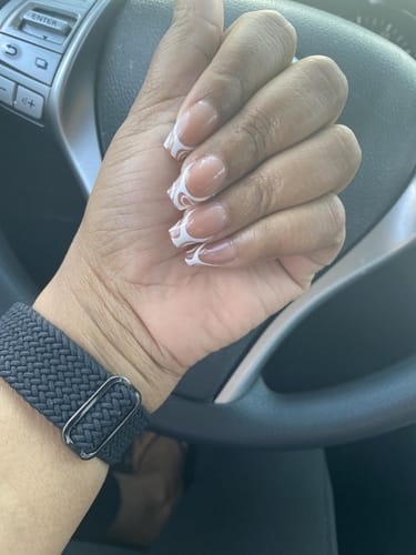 Customer photo review of XCOATTIPS® French  - Brown Short Coffin Pre-Designed Tips