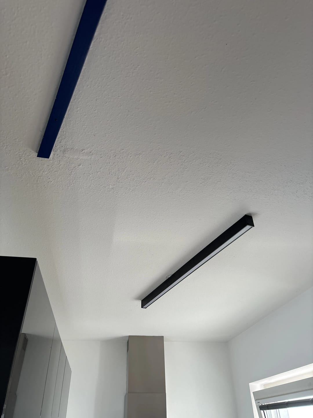 Customer photo review of WOMO Dimmable Long Linear Ceiling Light-WM1003