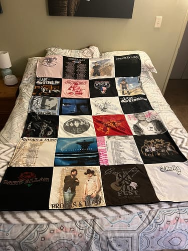 Customer photo review of T Shirt Quilt by Project Repat