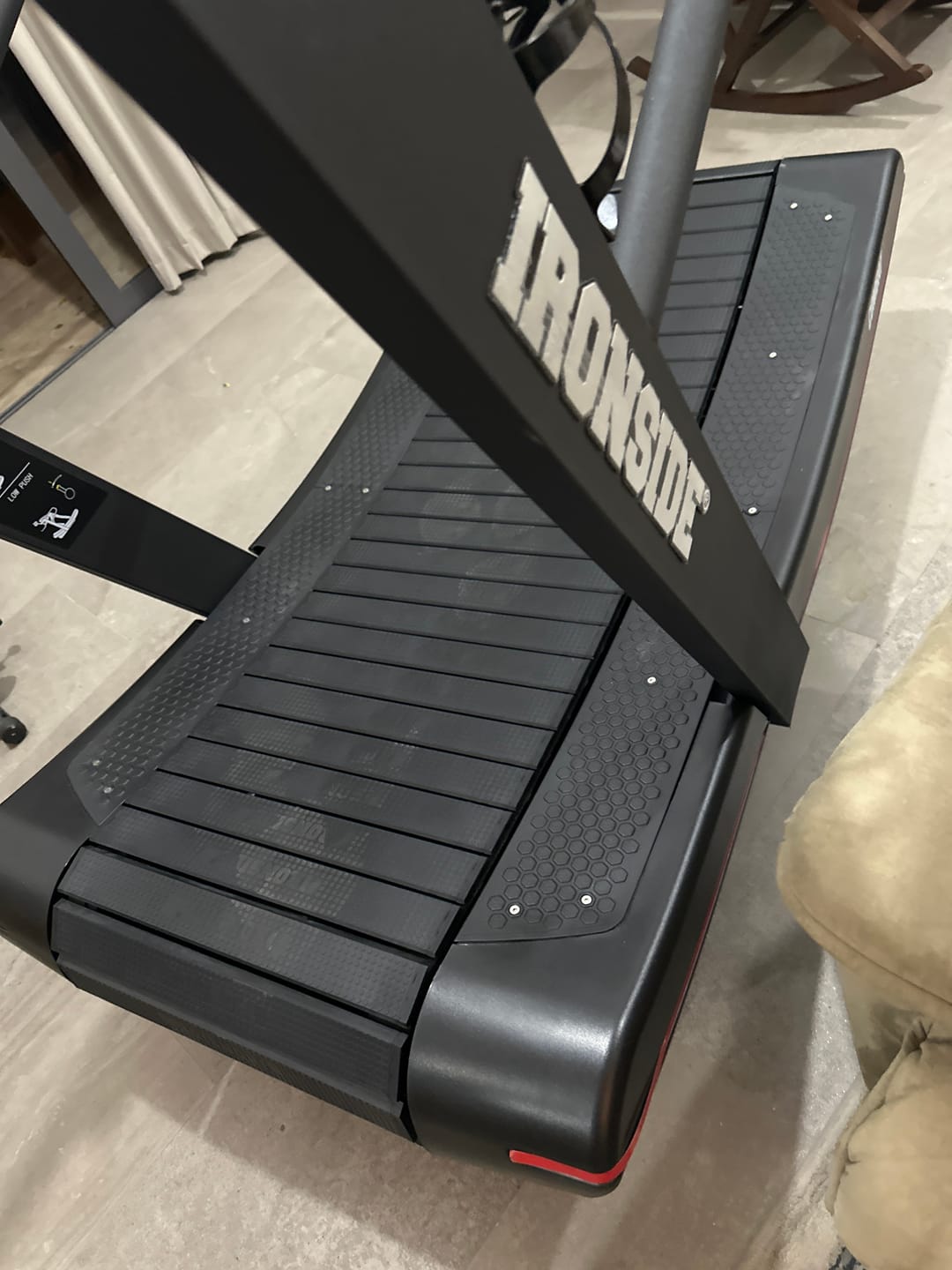 Customer photo review of Caminadora Curva - Air Runner IRONSIDE