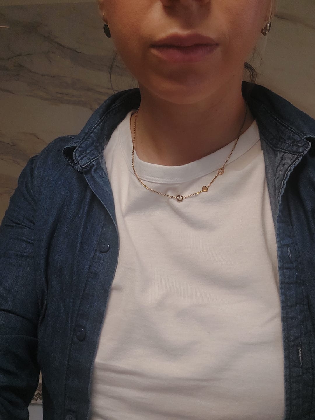 Customer photo review of Collana Personalizzata con Iniziali Laterali
