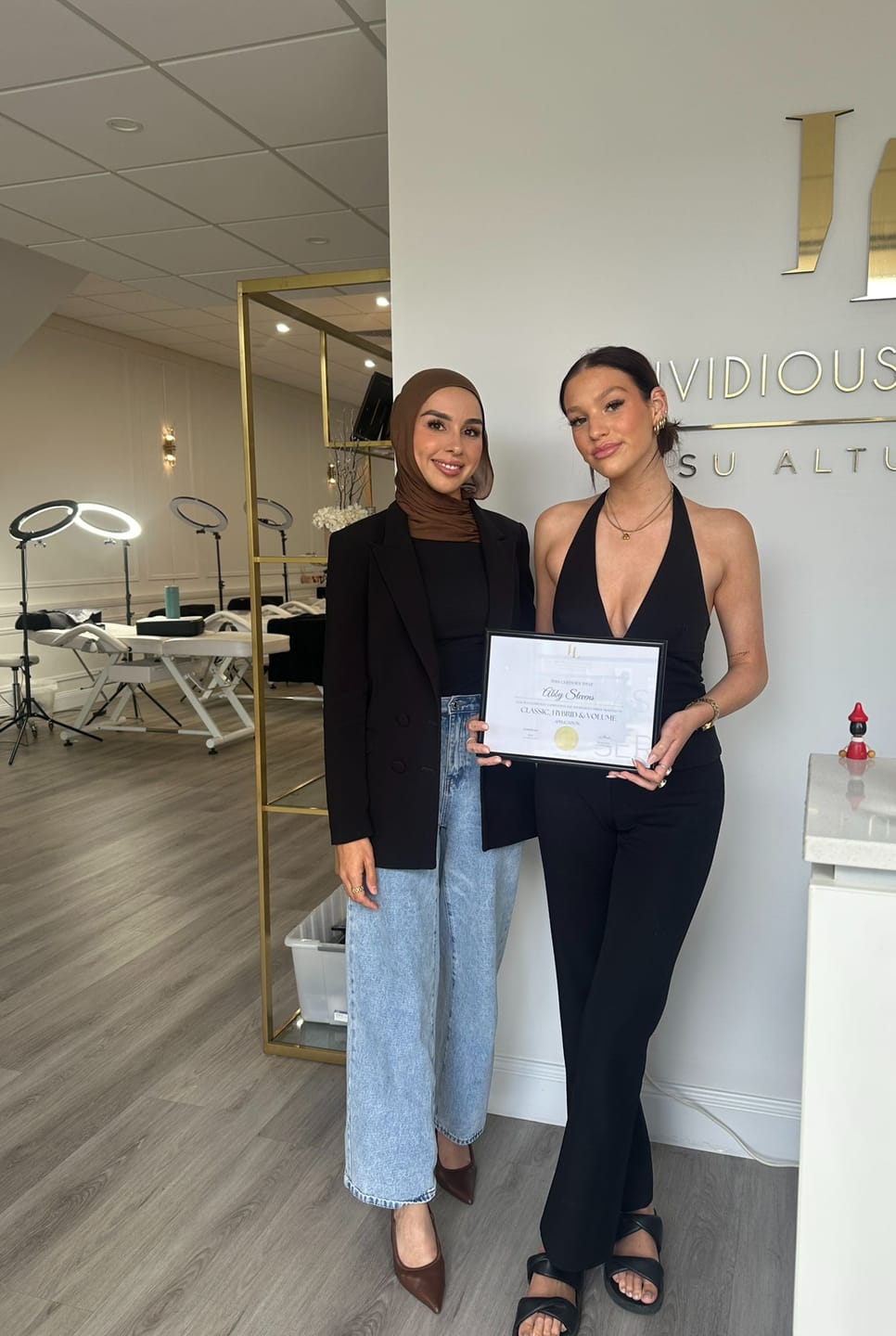 Customer photo review of Classic, hybrid & Volume - in person course