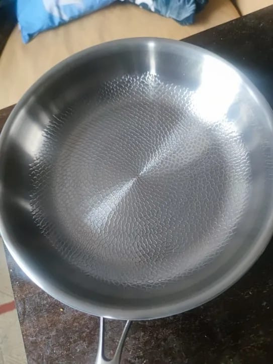 Customer photo review of Chef Solutions™ Titanium Hammered Pan