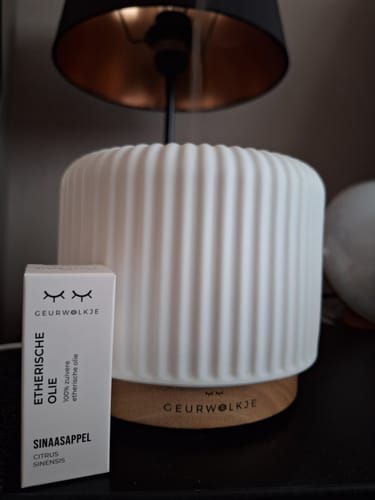 Customer photo review of Live Slow- Geurwolkje® Aroma Diffuser - Keramiek Wit - 200 ml