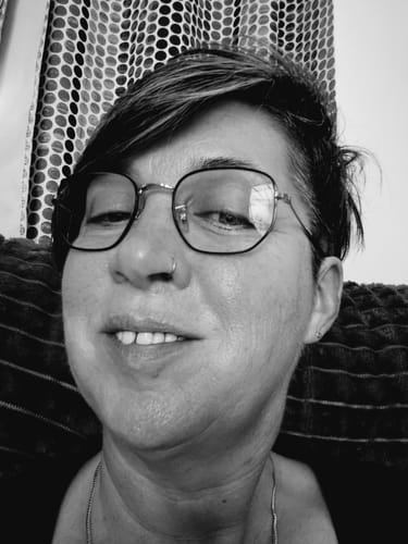 Customer photo review of Piercing au nez Anne