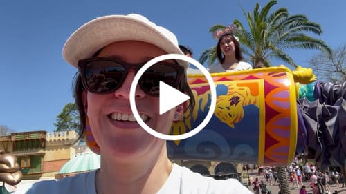 Customer video review of Clamshell Case