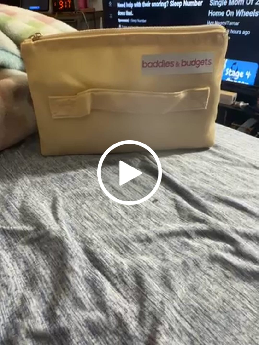 Customer video review of Accordion Bag
