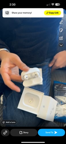 Customer photo review of Apple AirPods Pro (2nd generation) - MagSafe Charging Case (USB‑C)