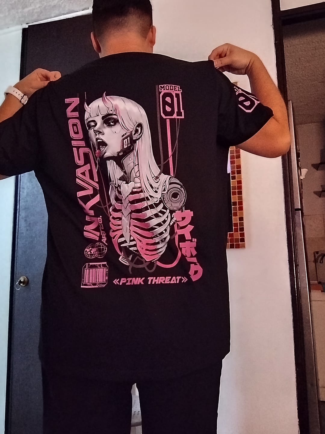 Customer photo review of POLERA PINK THREAT