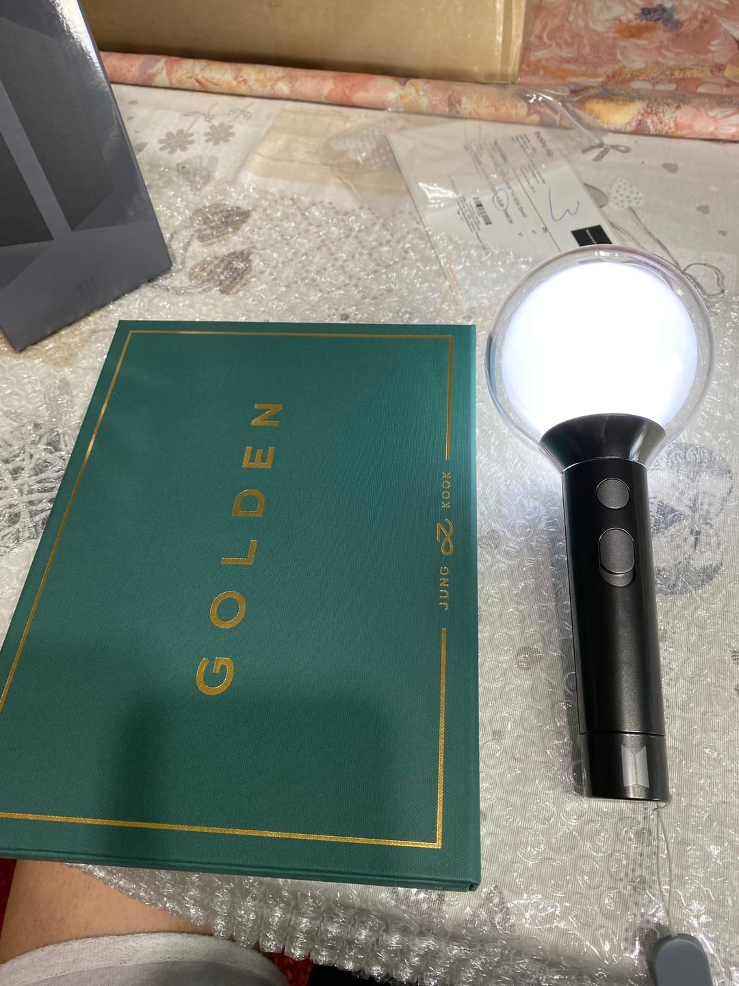 Customer photo review of BTS JUNGKOOK - GOLDEN 1ST SOLO ALBUM