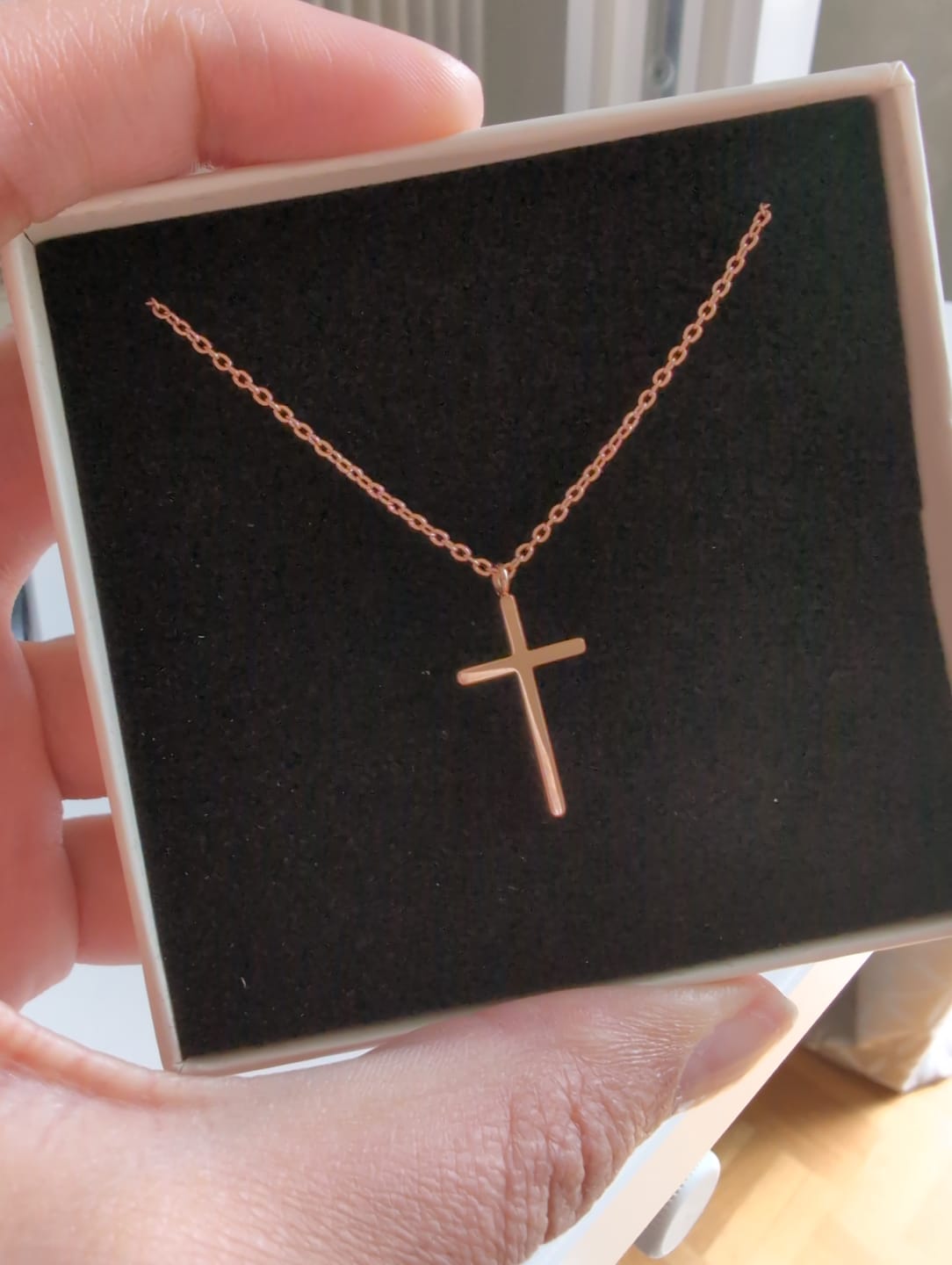 Customer photo review of Divine Cross Kette 14K Vergoldet