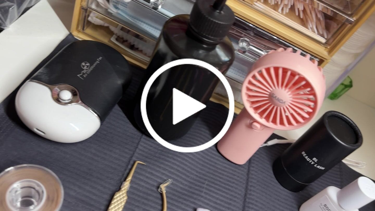Customer video review of Pinzas Volumen Nº 01 | de Beauty Lash