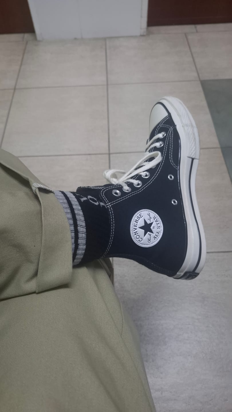 Customer photo review of Zapatillas Converse Chuck 70 Hi Negro Blanco