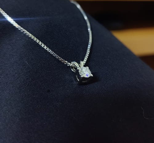 Customer photo review of Aurora Bliss 0.5 Carat Moissanite Necklace