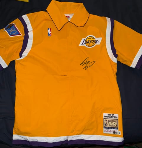 Customer photo review of Shaquille O'Neal Autograph Signing