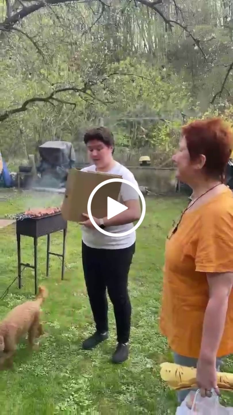 Customer video review of Šeimos receptai: iš kartos į kartą perduodamų Jūsų šeimos receptų didžioji knyga