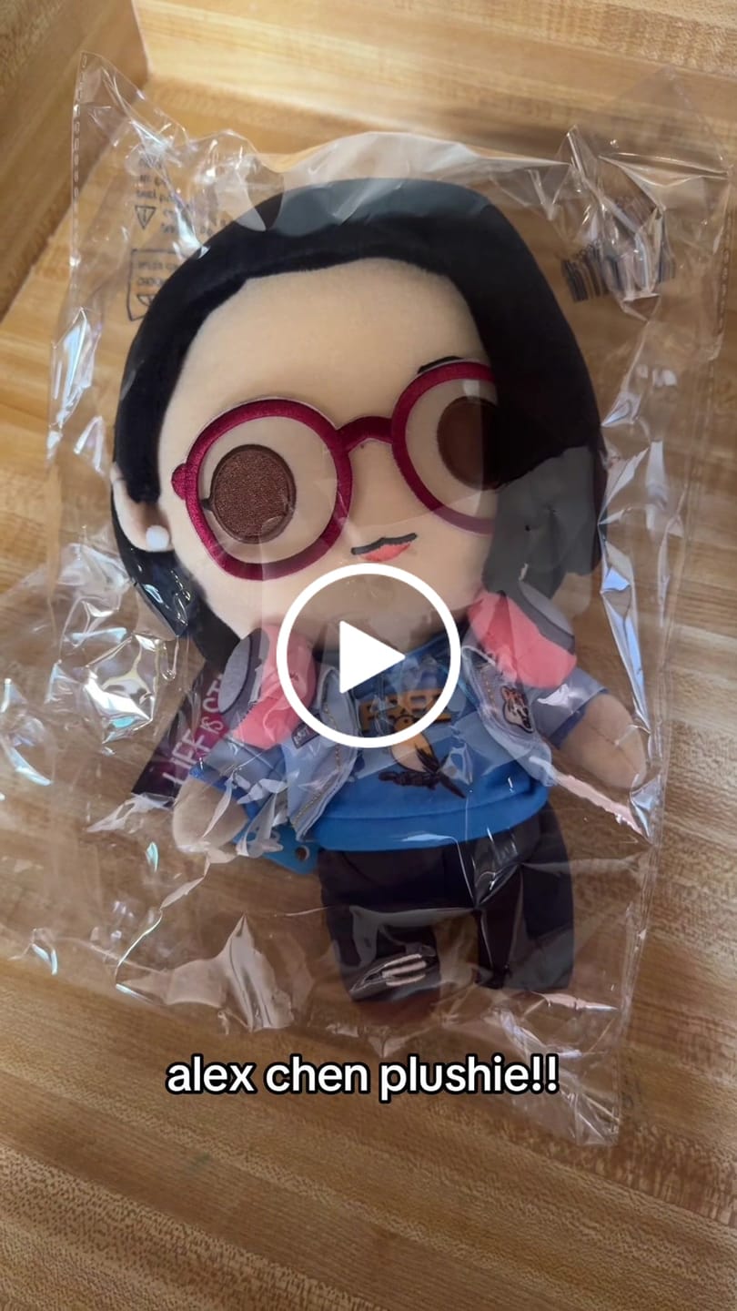 Customer video review of Life is Strange: True Colors - Alex Chen Collector's Plush