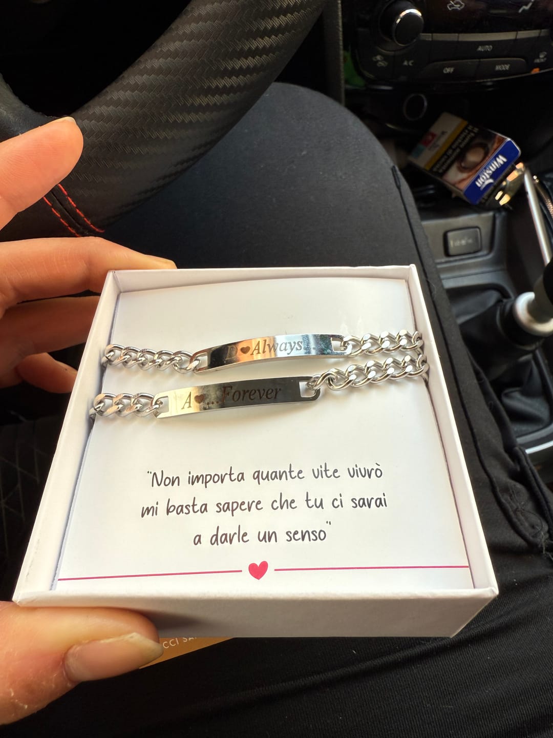 Customer photo review of Coppia di Bracciali Amore Eterno Personalizzati con incisione