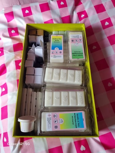 Customer photo review of Sol Bum Bum Cream Wax Melt