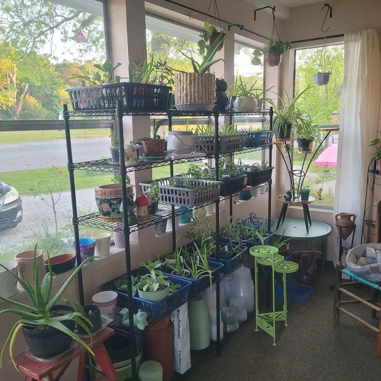 Customer photo review of REIBII 45.3''W Wire Shelving, 4-Tier Adjustable, Storage Rack Metal Wire Shelves for Pantry Kitchen Commercial