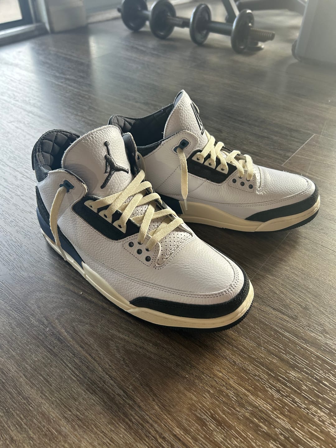Customer photo review of Jordan Replacement Shoe Laces