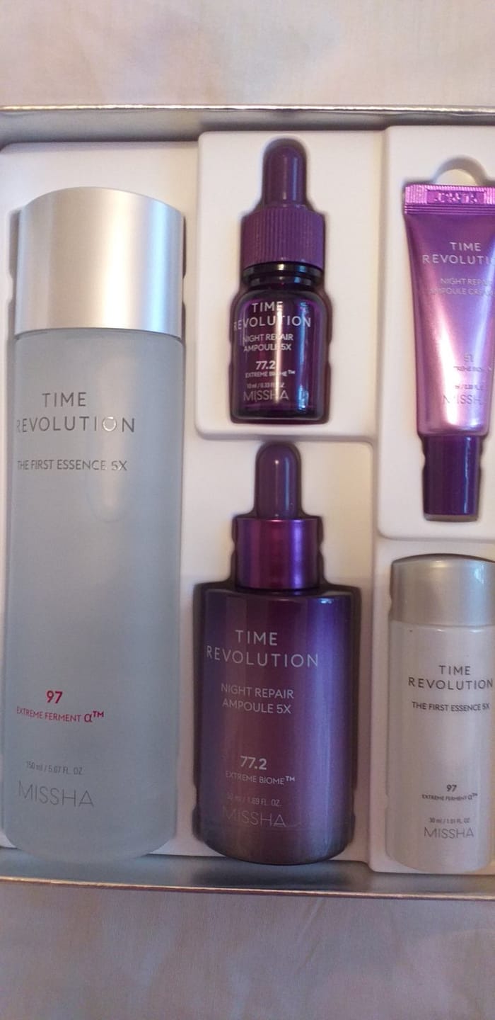 Customer photo review of Pretnovecošanās sejas komplekts Missha Time Revolution Best Seller Set 5x