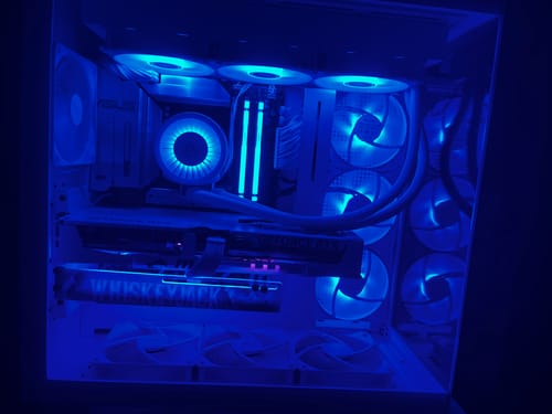 Customer photo review of Custom Design RGB GPU Support Bracket