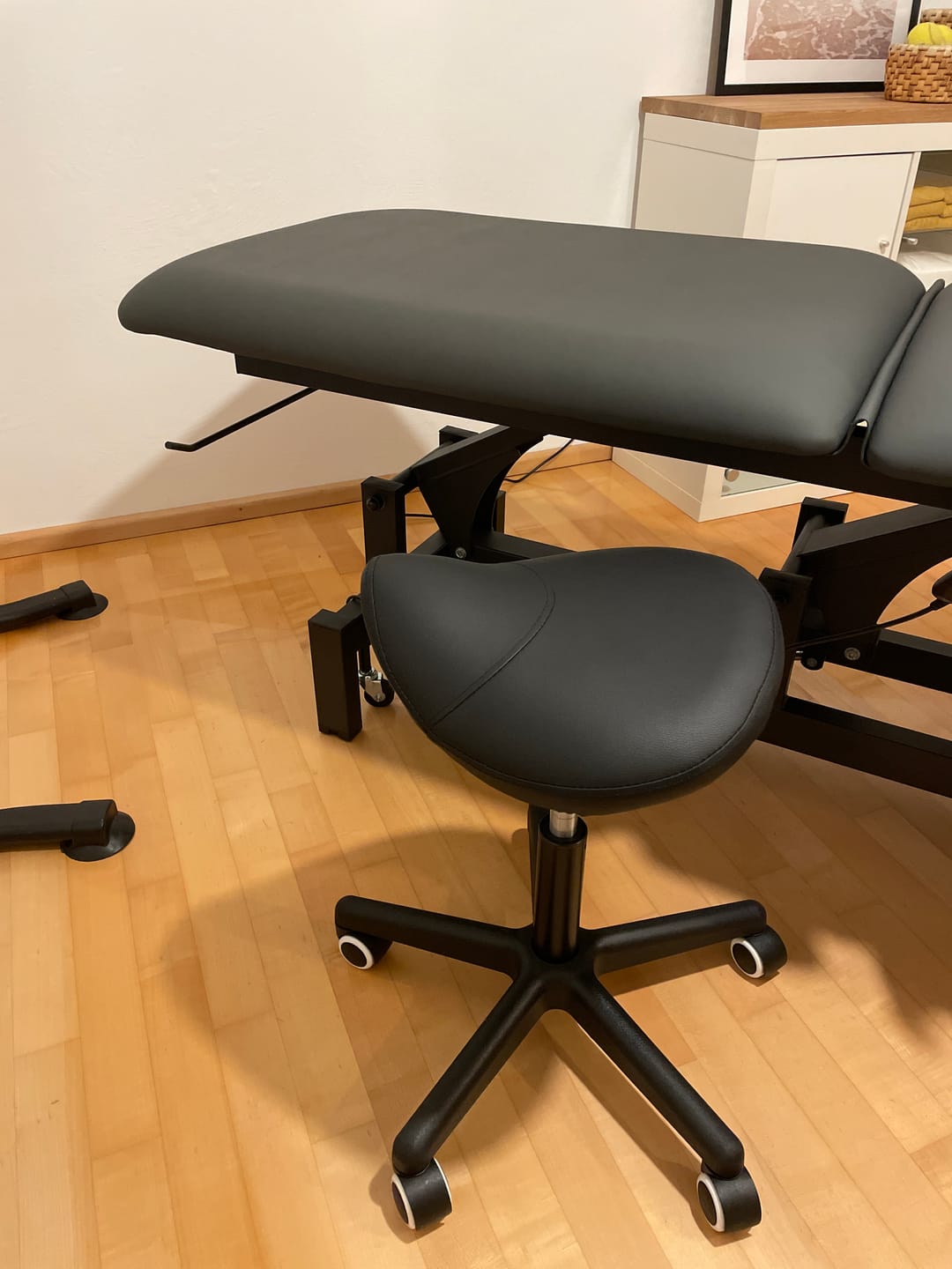 Customer photo review of Rollhocker Lumo Schwarz