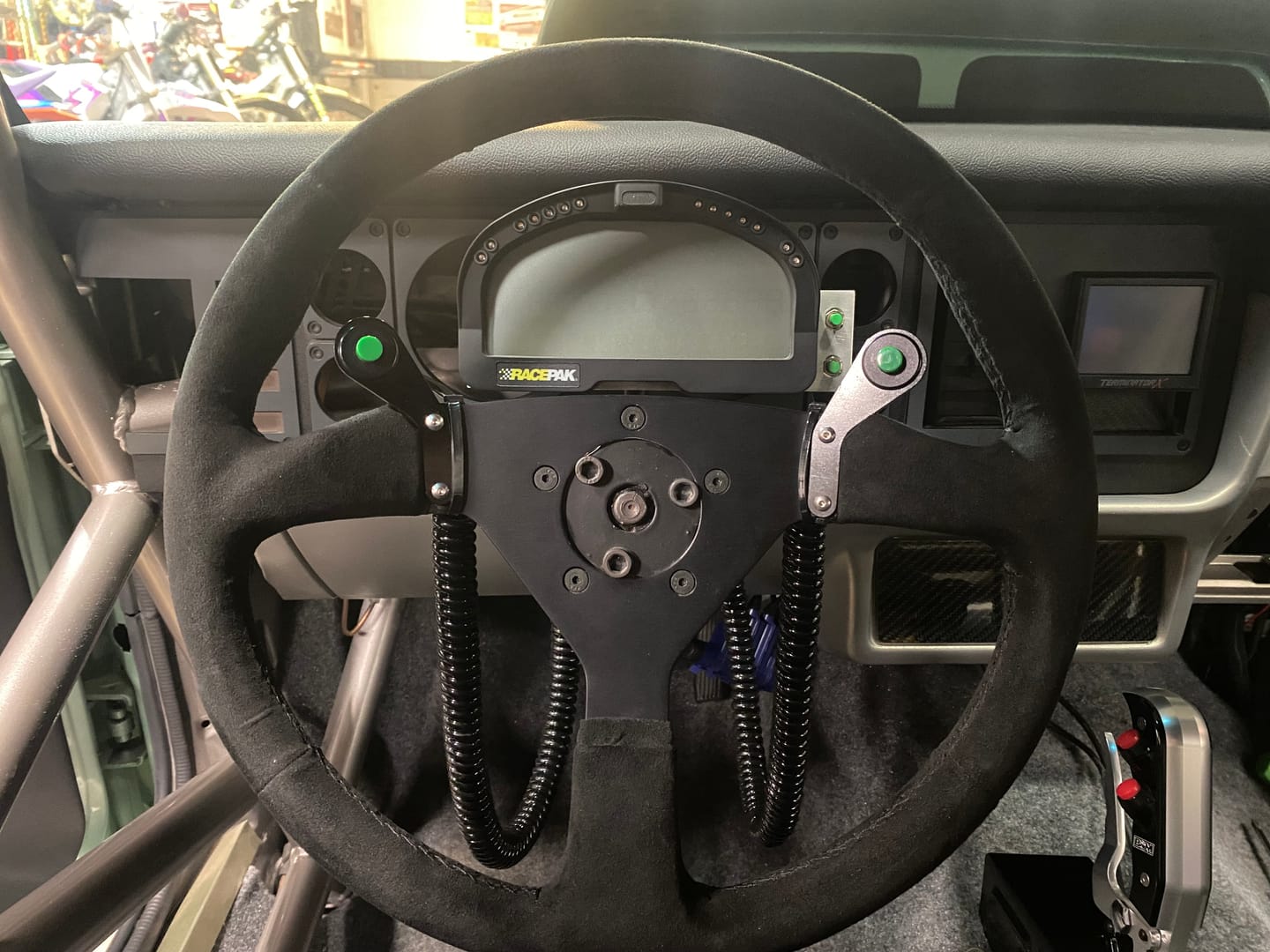 Customer photo review of Motion Raceworks Single Push Button Steering Wheel Bracket 15-00004