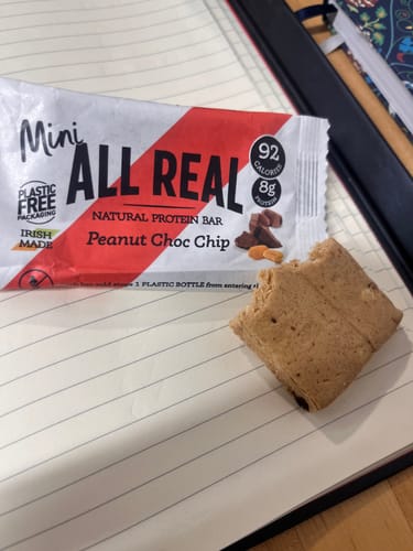 Customer photo review of Peanut Choc Chip Mini Protein Bar 25g x 16 bars