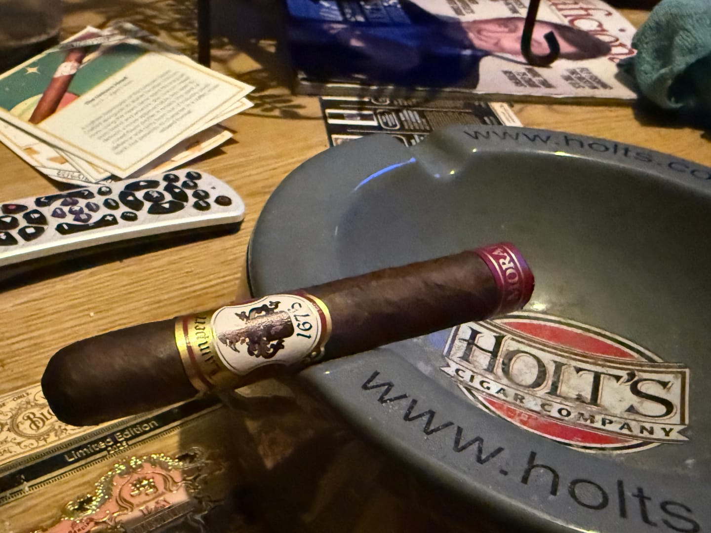 Customer photo review of Platinum Subscription Luxury Cigars Monthly