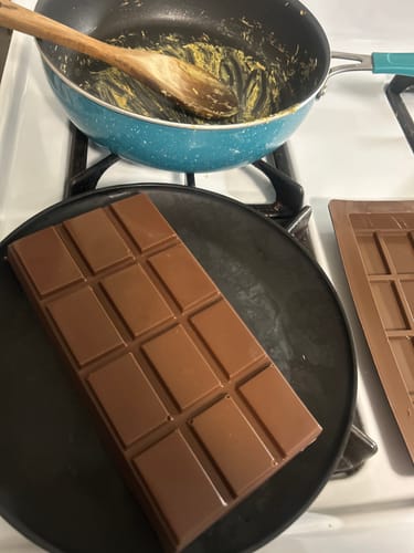 Customer photo review of Viral Pistachio Stuffed Bar Kit