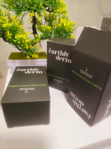 Customer photo review of Anti-Acne & Dark Spots African Soap
