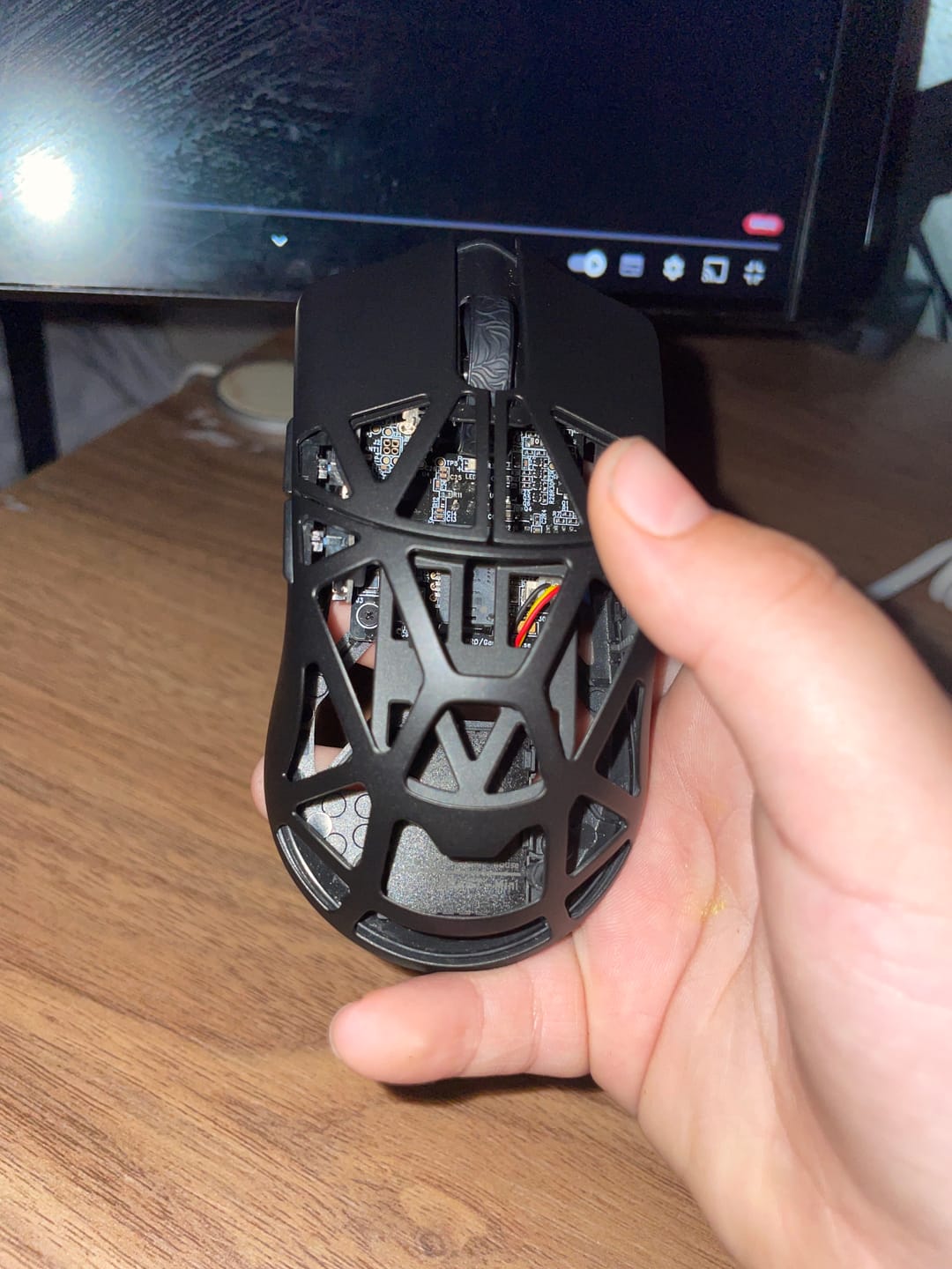 Customer photo review of WLMouse Beast X Mini Pro Magnezyum Wireless Mouse