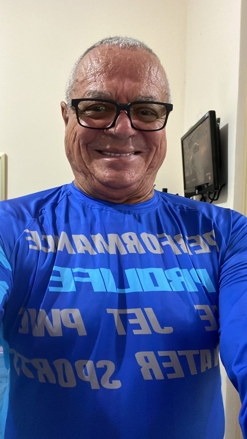 Customer photo review of Camisa UV Masculina Life